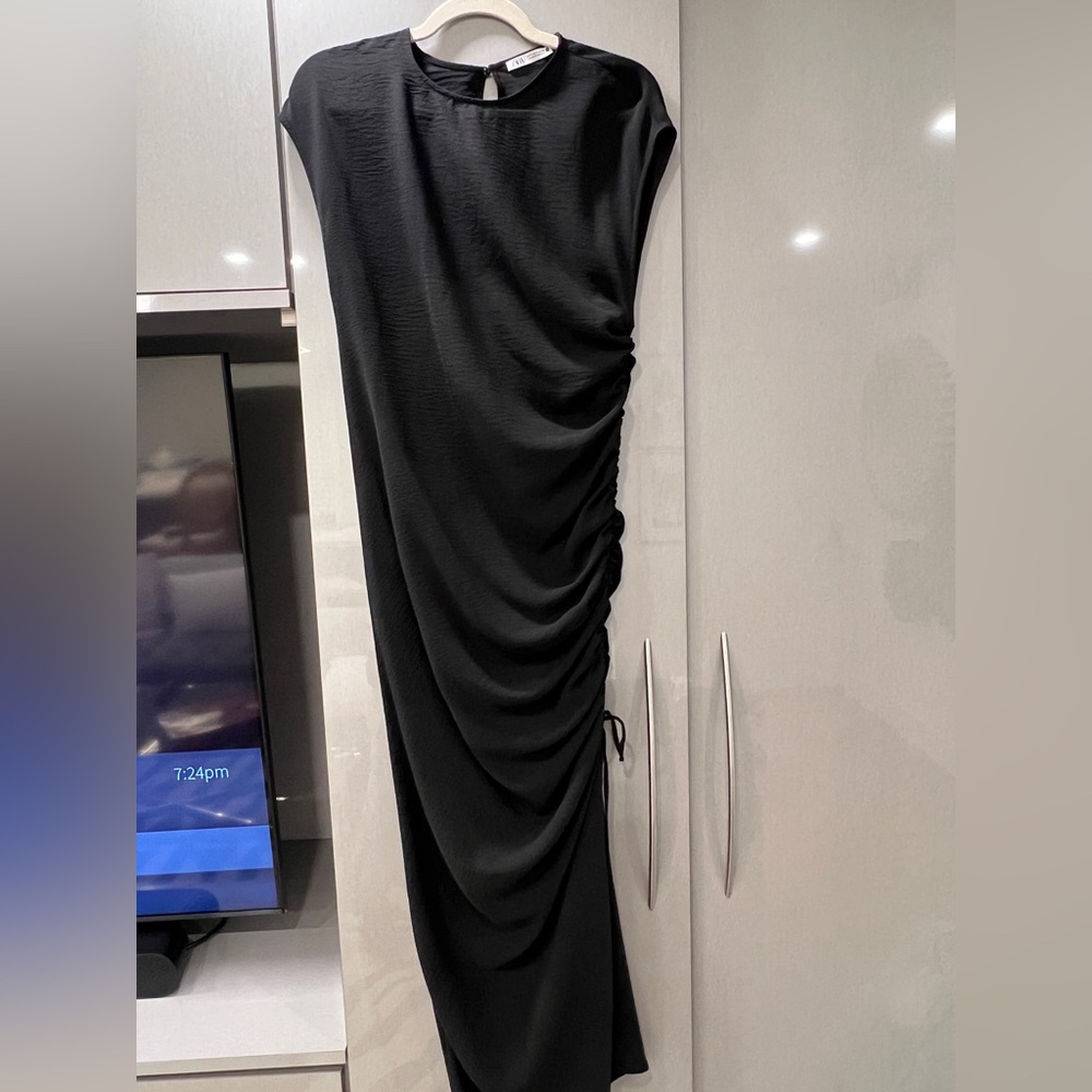 Elegant Black Ruched Dress